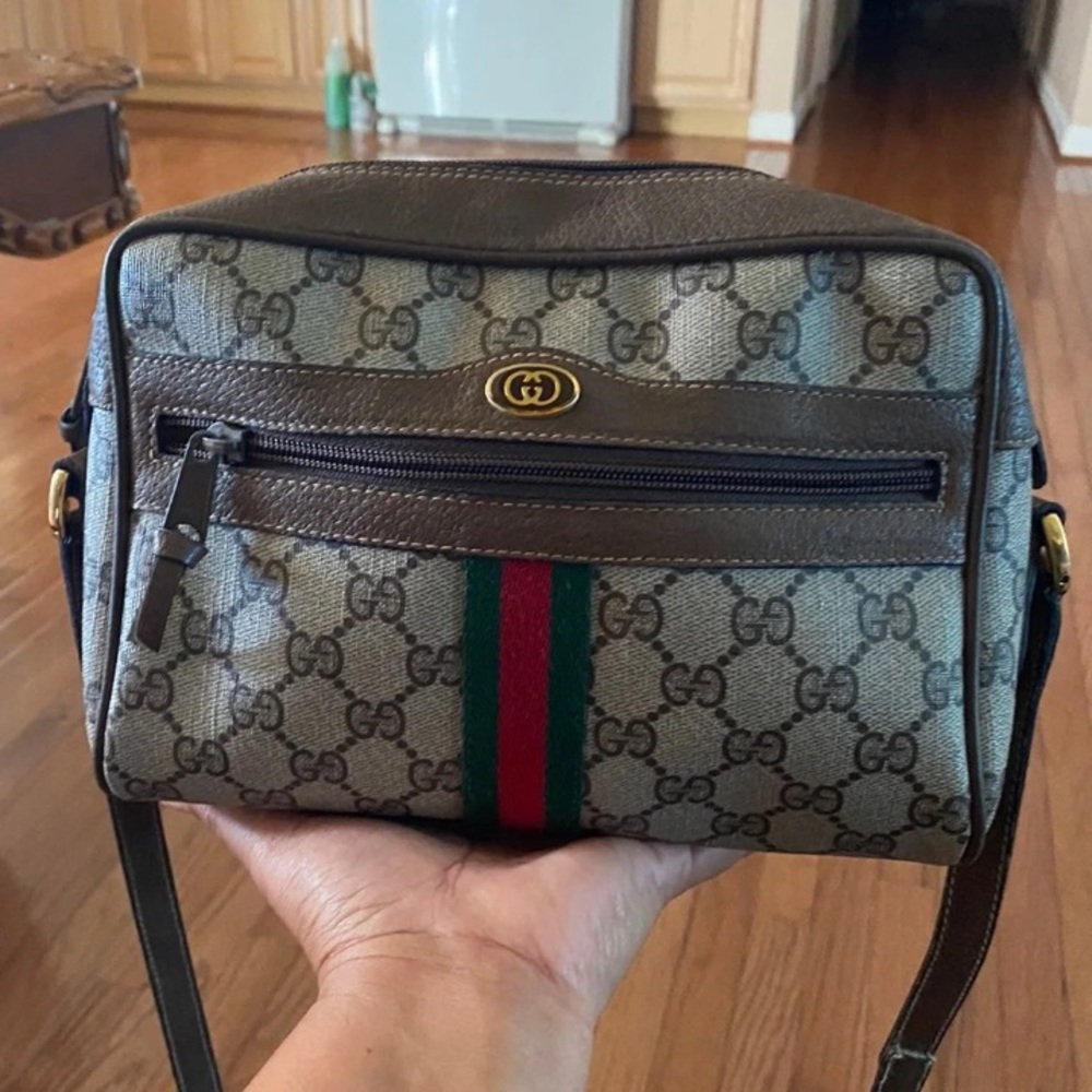 Gucci crossbody bag